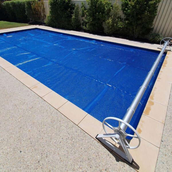 Medium Pool Cover & Roller Combo